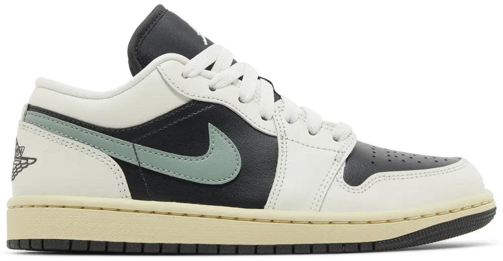 Air Jordan 1 Low 'Jade Smoke'