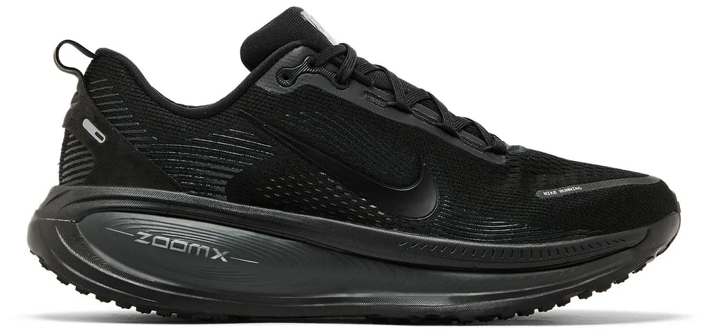 Nike Vomero 18 'Triple Black